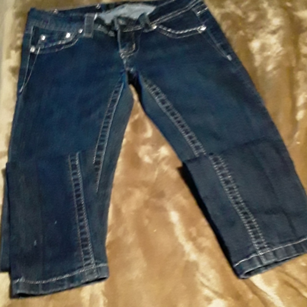 Jeans - Picture 2 of 3